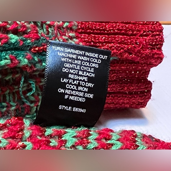 Ugly Christmas Sweater Vanity TO: THE WORLD FROM: SANTA EUC Women’s Sz M - Picture 6 of 11